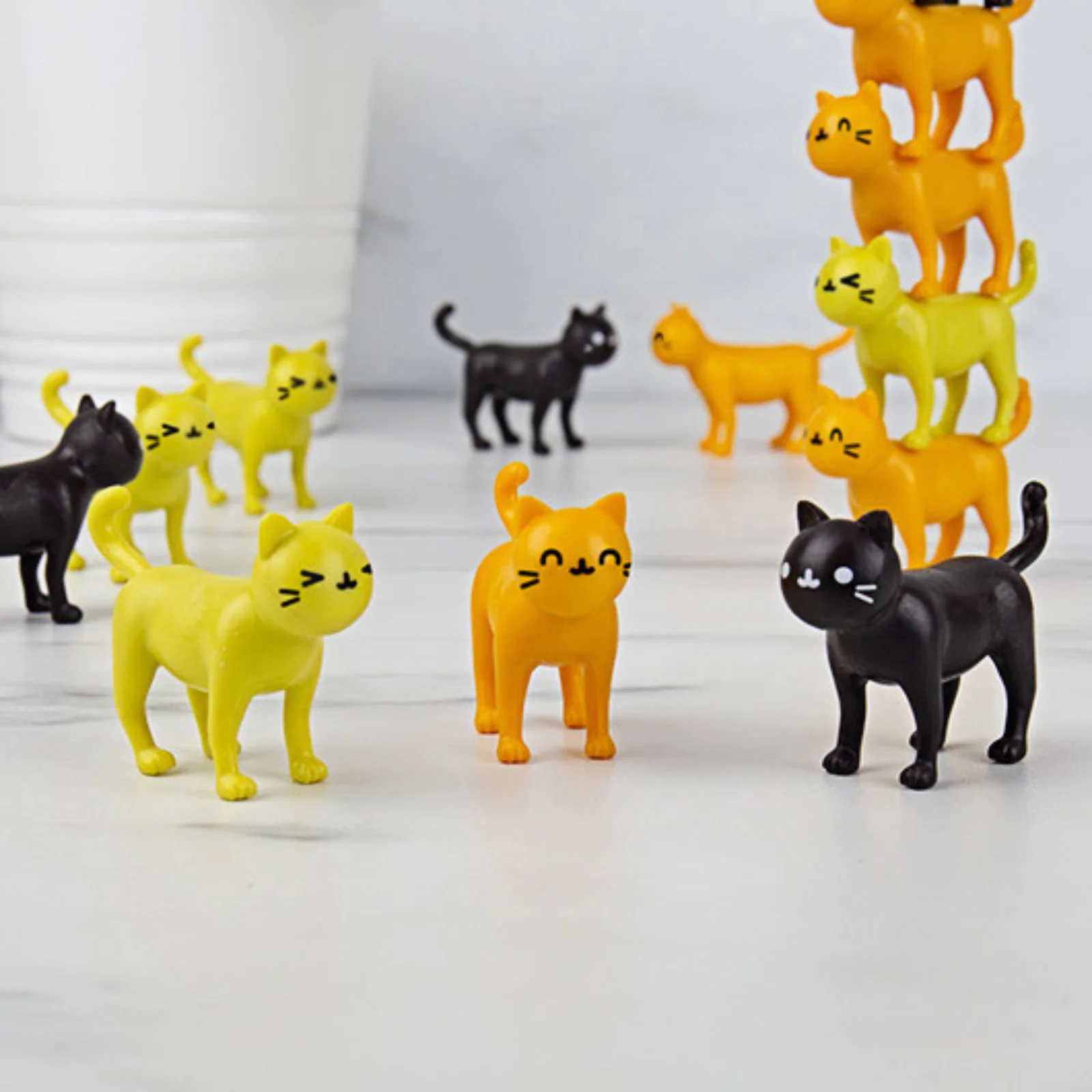 Cat-astrophe Stacking Cats Game - Image 2