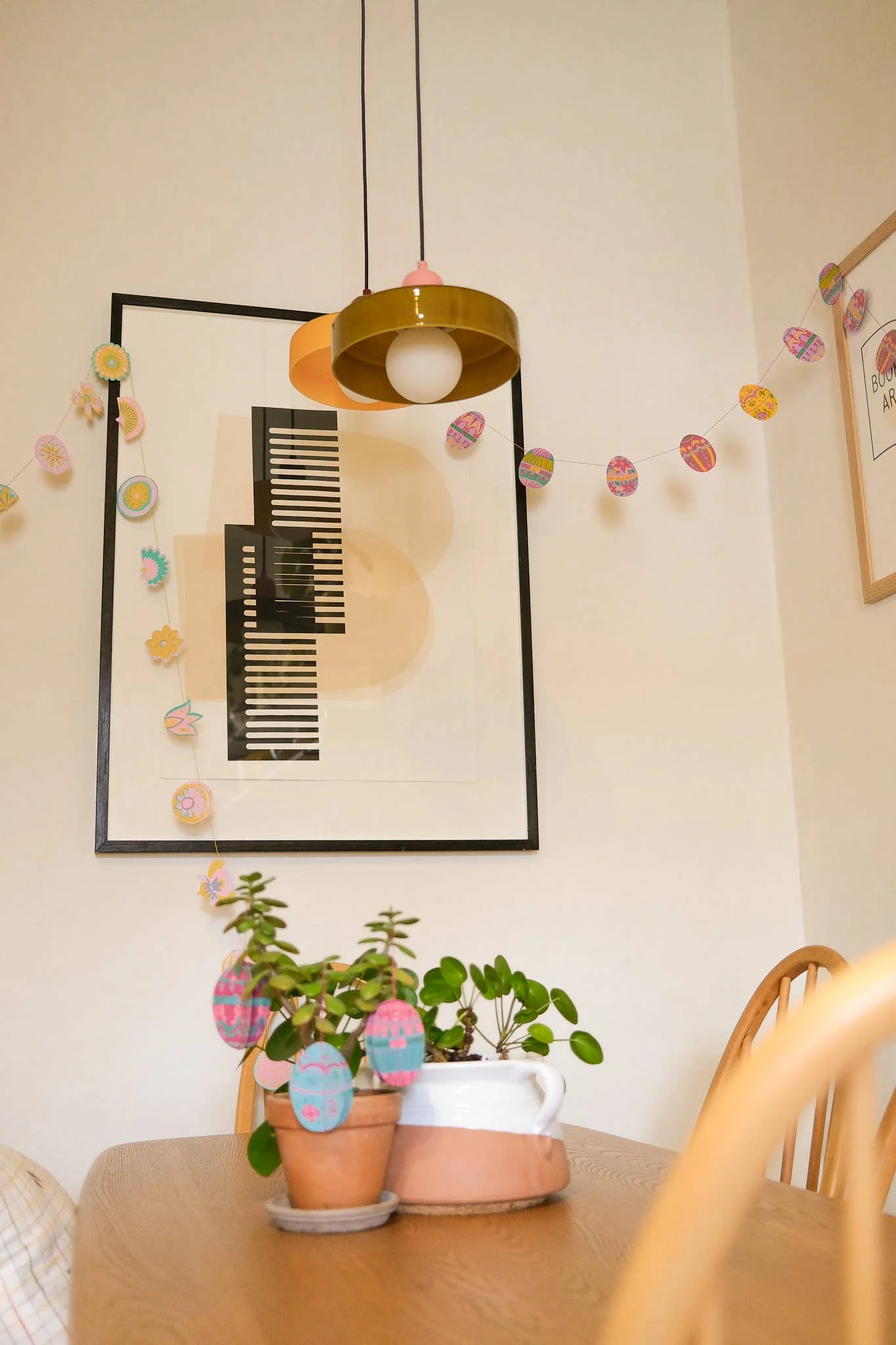 Dawn Midsommar Sewn Garland - Image 5