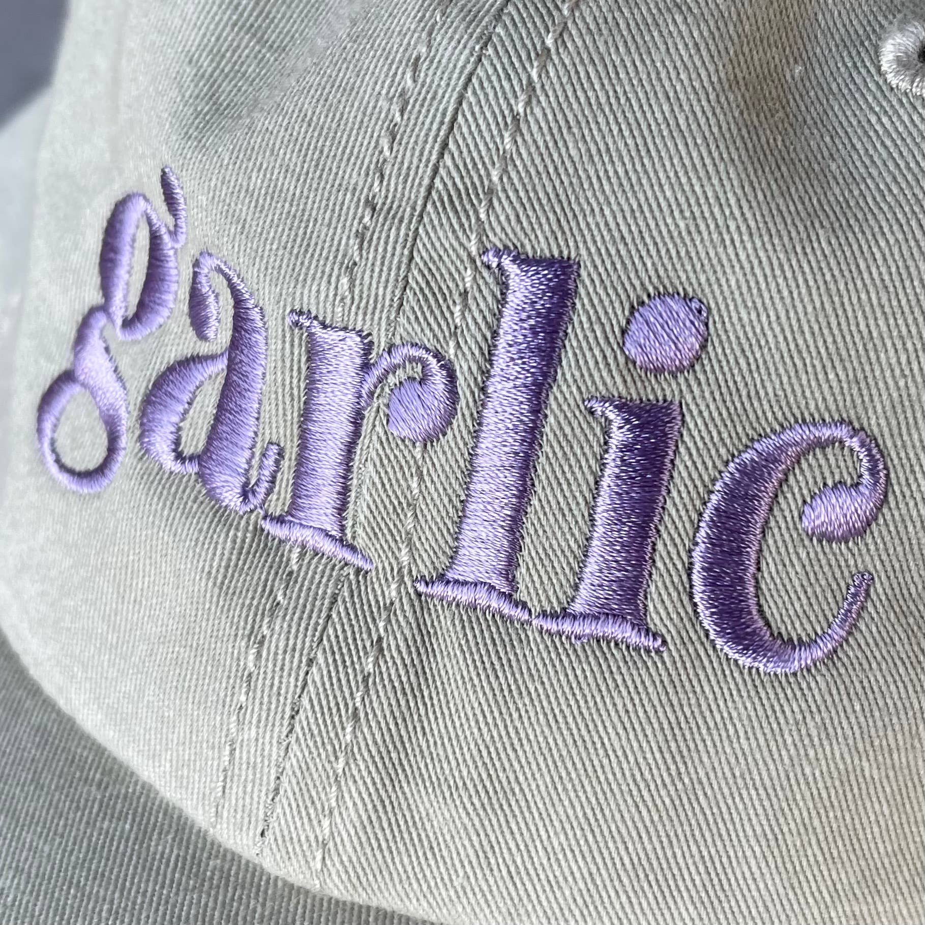 'Garlic' Baseball Cap - Image 3