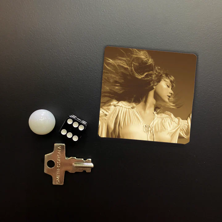 Lucky Mfg. Co. Taylor Swift Album Cover Magnet - Image 4