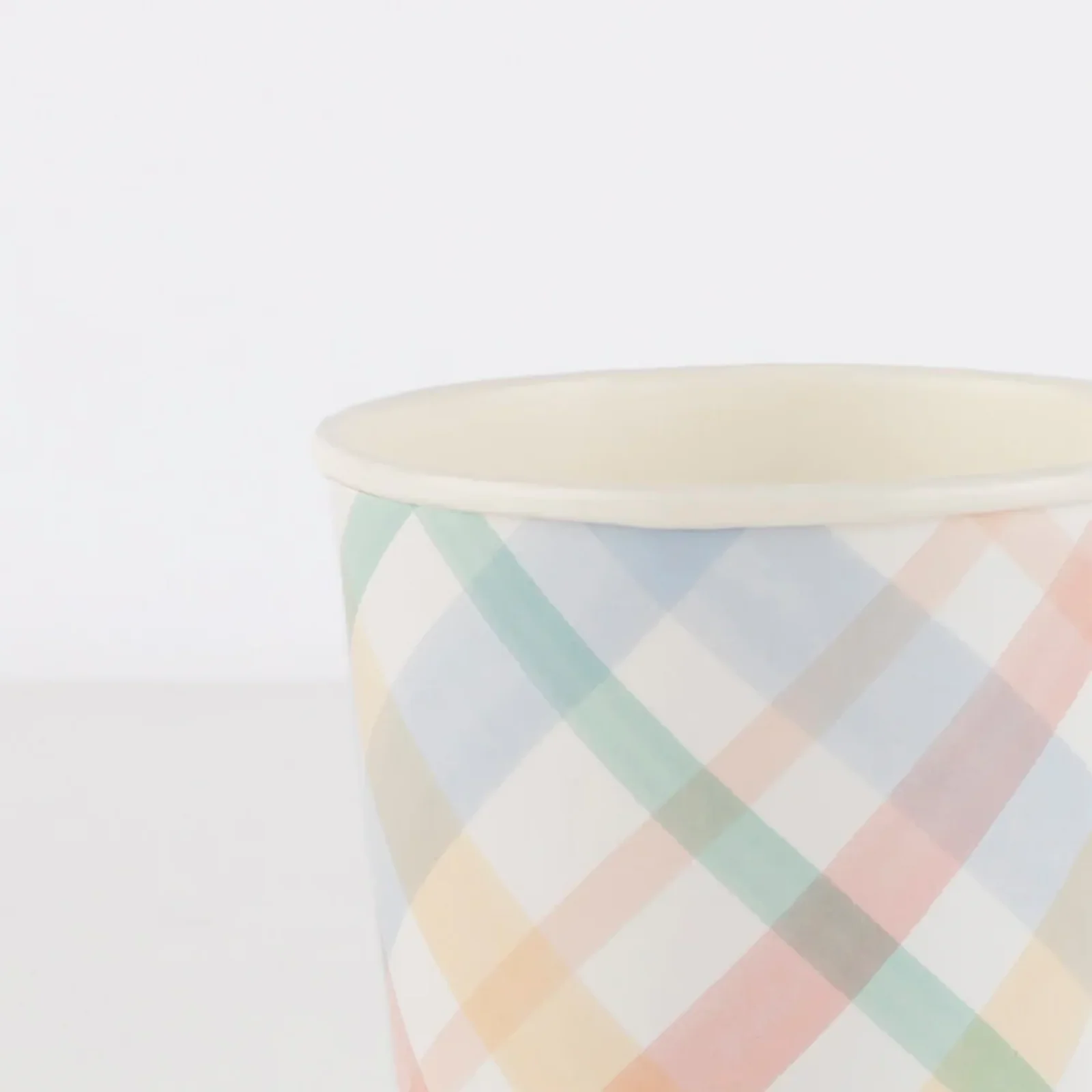 Meri Meri Plaid Pattern Cups - Image 2