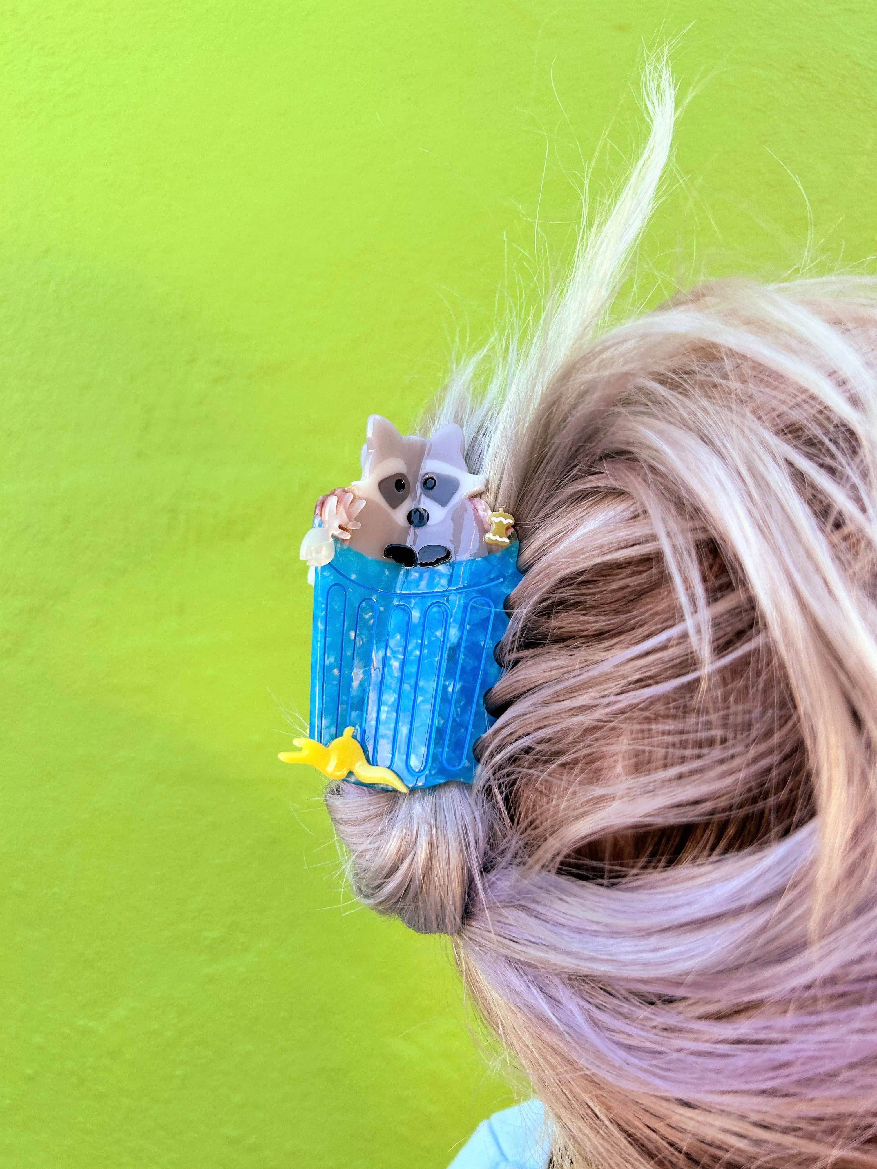 Raccoon Hair Claw - Image 2