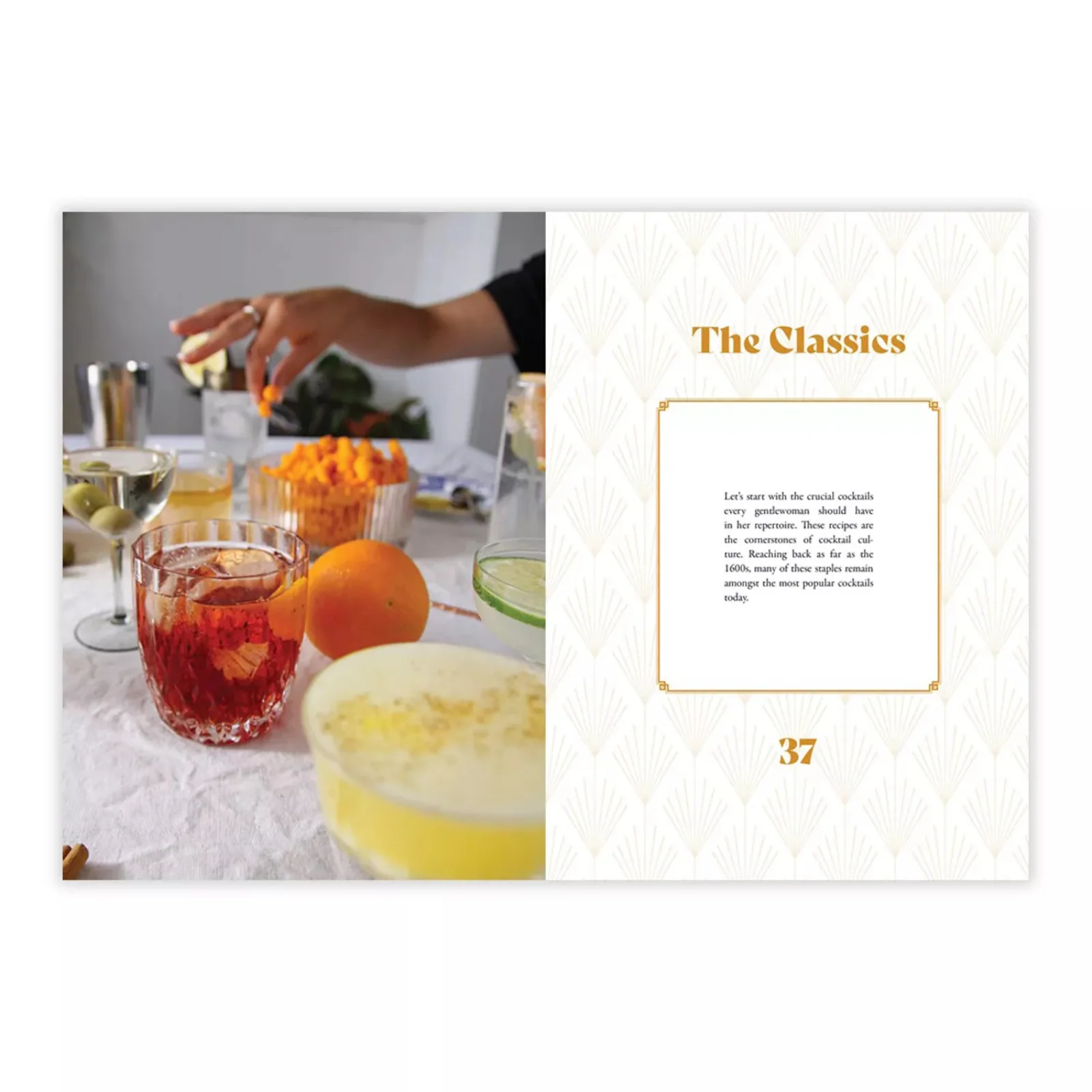 The Five-Bottle Bar: A Simple Guide to Stylish Cocktails - Image 3